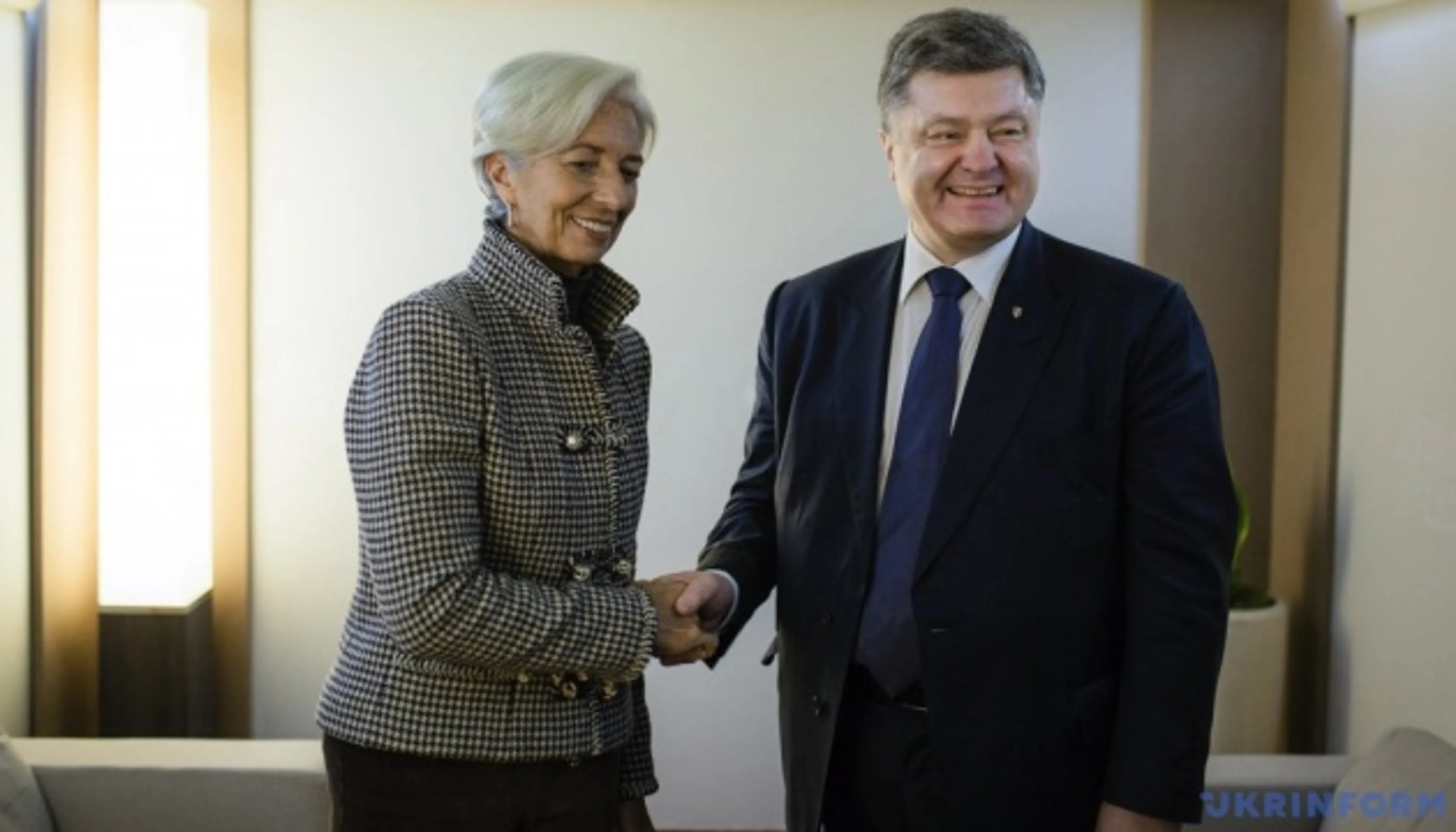 Капитал - МВФ продолжит помогать Украине