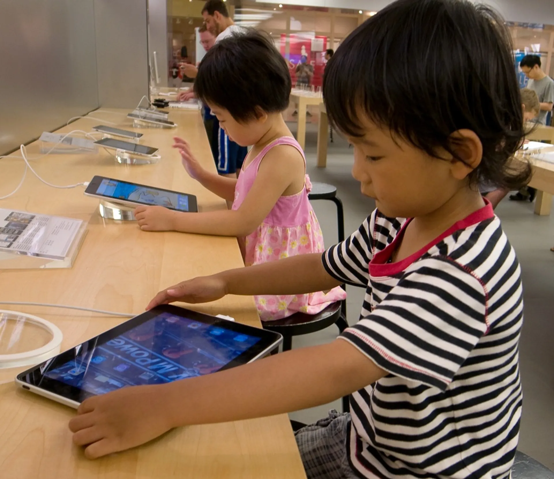 Капитал - В США выпускают детский планшет Tabeo