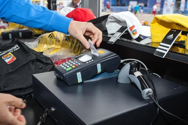 В течение двух лет банки не смогут удовлетворить спрос на POS-терминалы