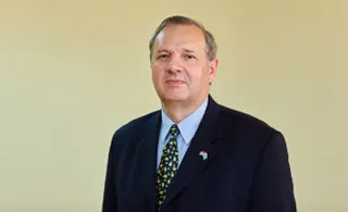 Капитал - Управляющий директор NCOC Стефан де Майе покинул пост