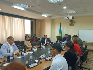 Капитал - В Мажилисе высказались о необходимости защищать интересы казахстанских производителей продуктов