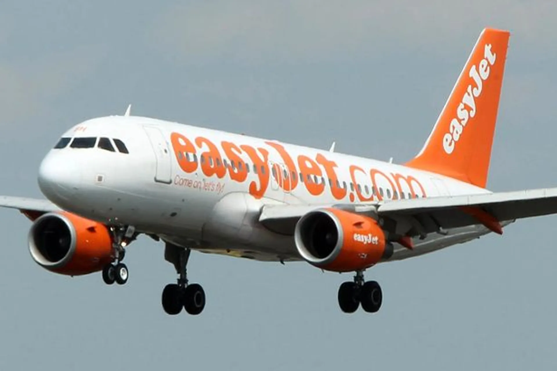 Капитал - EasyJet планирует построить самолет на электрических батареях