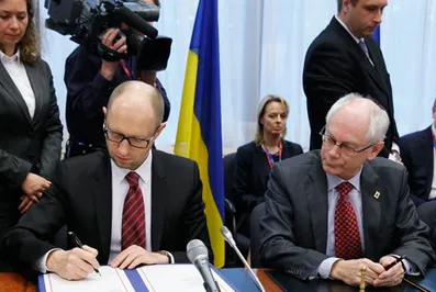 Украина и ЕС подписали соглашение об ассоциации