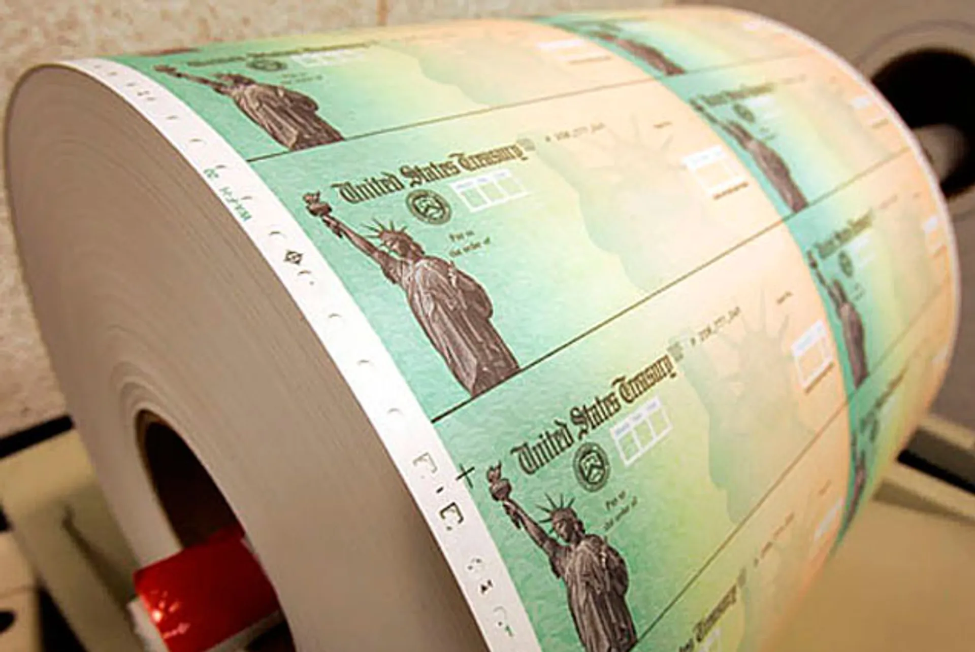 Капитал - РФ избавляется от казначейских облигаций США