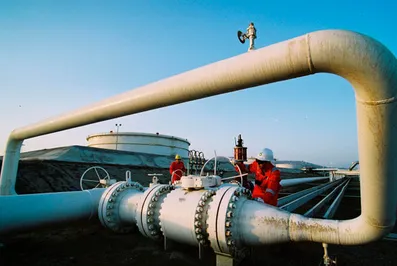 Возобновлен экспорт нефти  из РК через Азербайджан