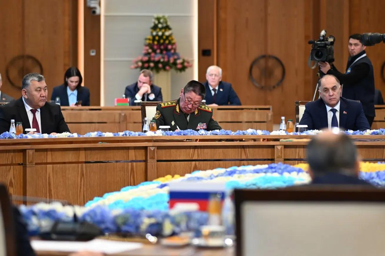 Страны ОДКБ утвердили программу по укреплению таджикско-афганской границы - фото kapital.kz