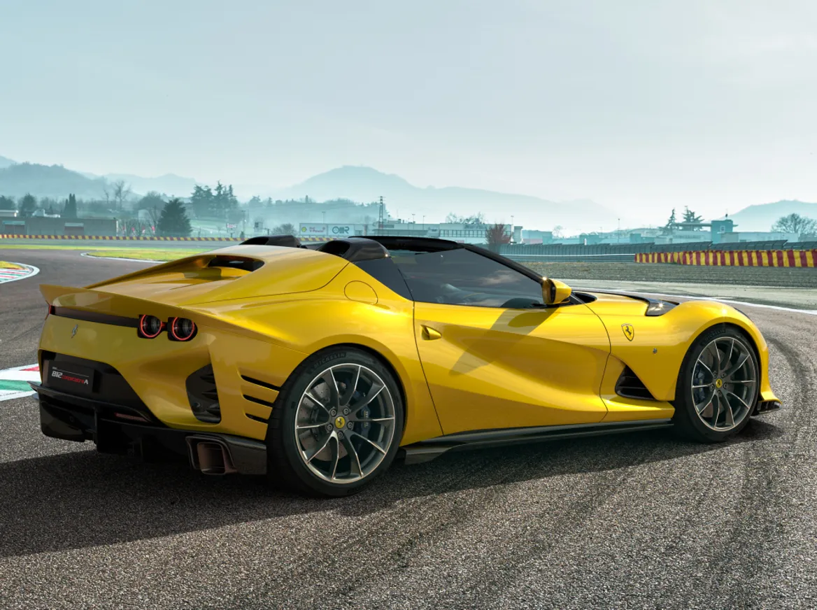 Пара новых Ferrari, Genesis и Nio для ЕС - фото kapital.kz