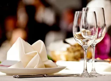 Свыше 60 учреждений общепита Астаны работают без лицензий