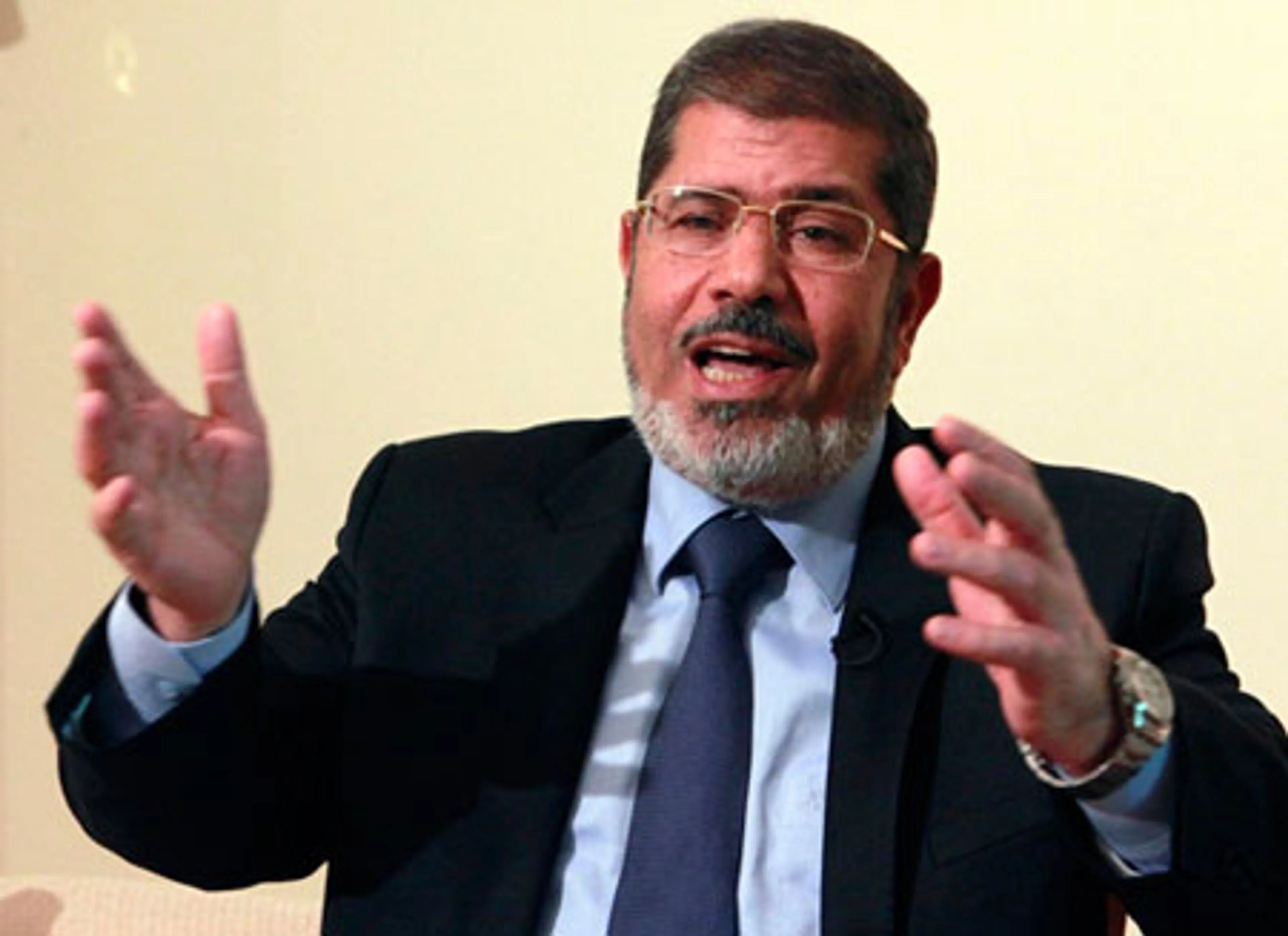 Капитал - Изменить конституцию предложил президент Египта