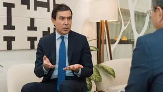 Капитал - Эльдар Жумагазиев: Люди берут кредиты, чтобы закрыть другой кредит