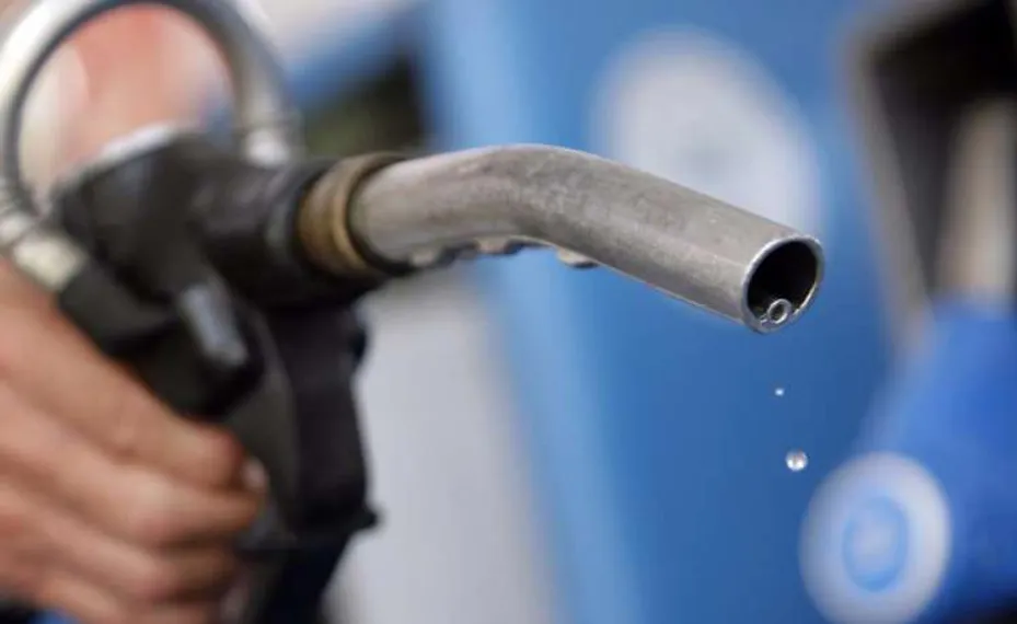 Капитал - Бензин АИ-92 подорожал за год на 15%