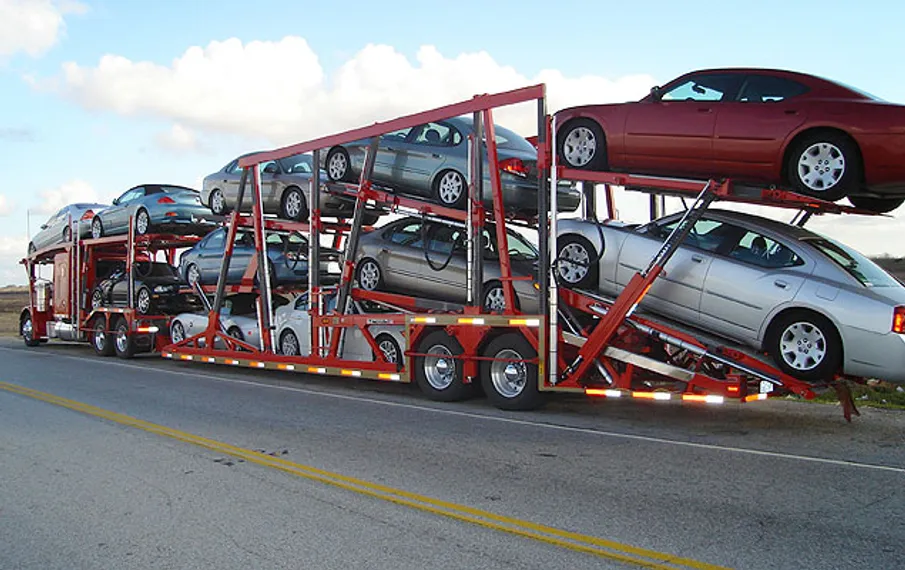 Капитал - В Казахстан запретят ввозить старые автомобили