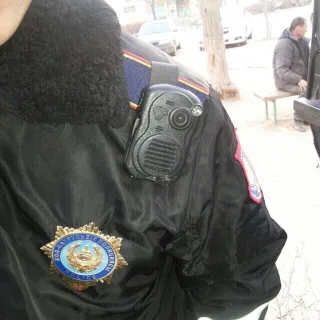 Капитал - Полицейские обязаны носить видеожетоны