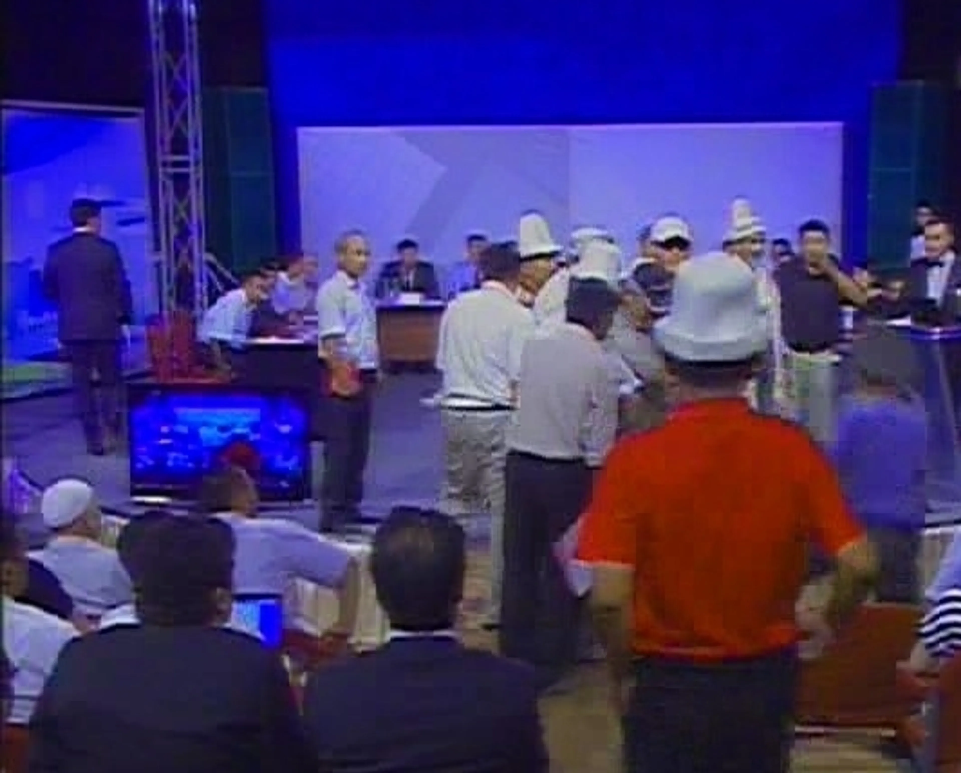 Капитал - В Кыргызстане сорвали аукцион месторождений