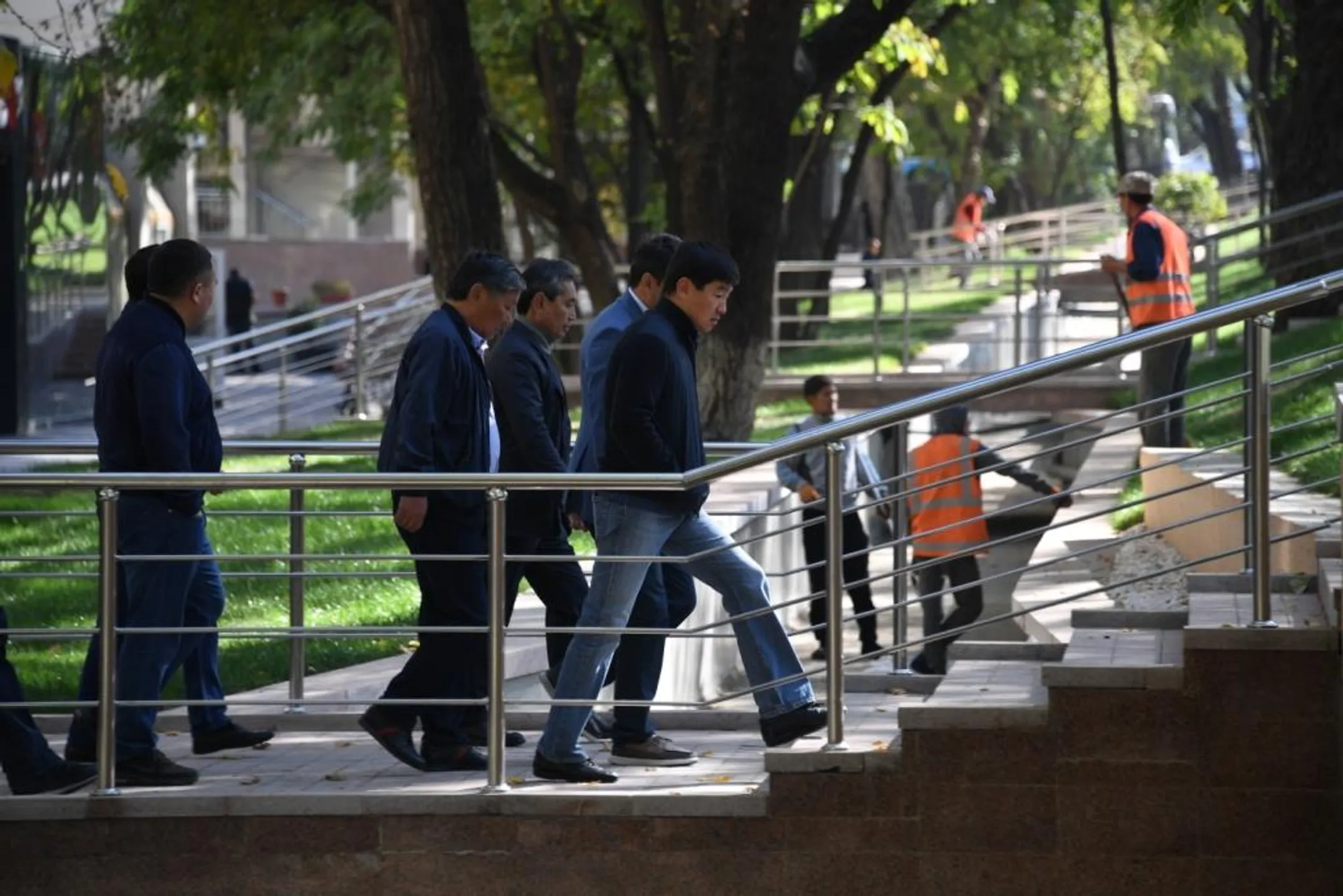 По улице Абая в Алматы высадят более тысячи деревьев - Image Kapital.kz