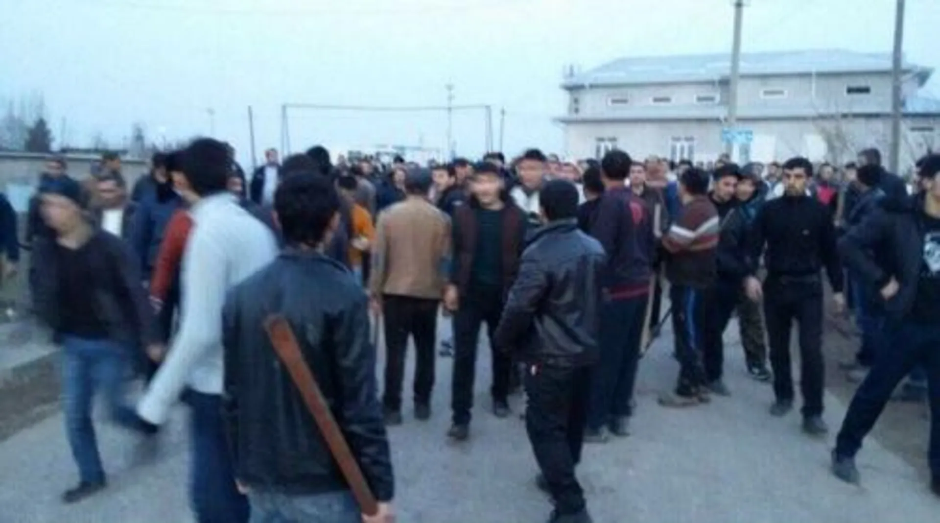 Капитал - Полиции удалось предотвратить межэтнический конфликт на юге РК