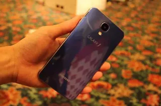 Капитал - Samsung создала смартфон-флагман для Азии