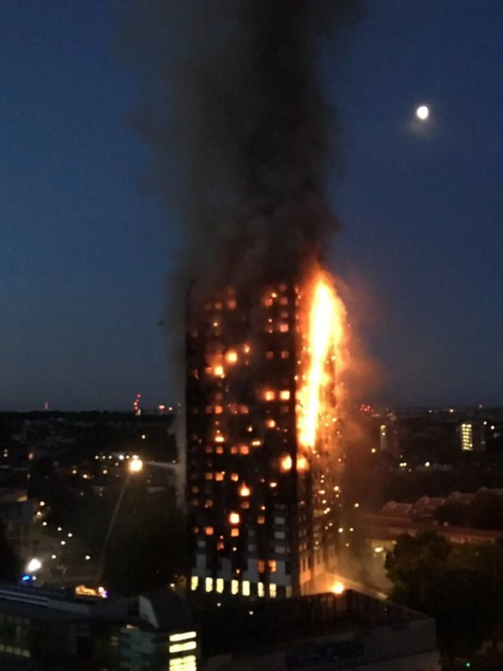 Капитал - В Лондоне горит небоскреб