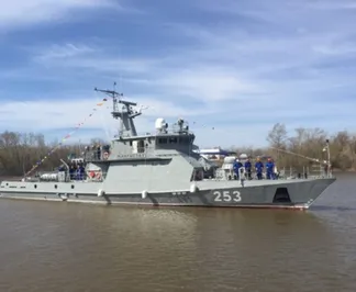 В Уральске спустили на воду военный корабль Мангыстау