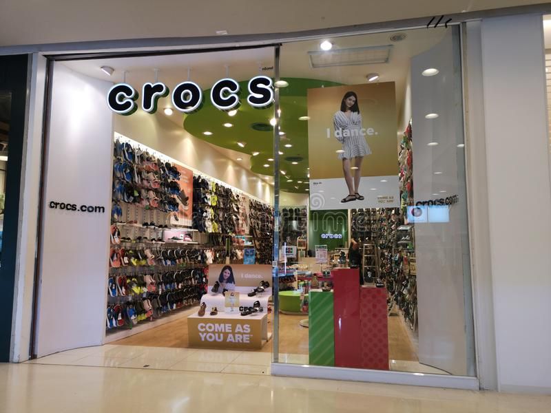 Crocs: неожиданный успех и бизнес по всему миру 1339025 - Kapital.kz 