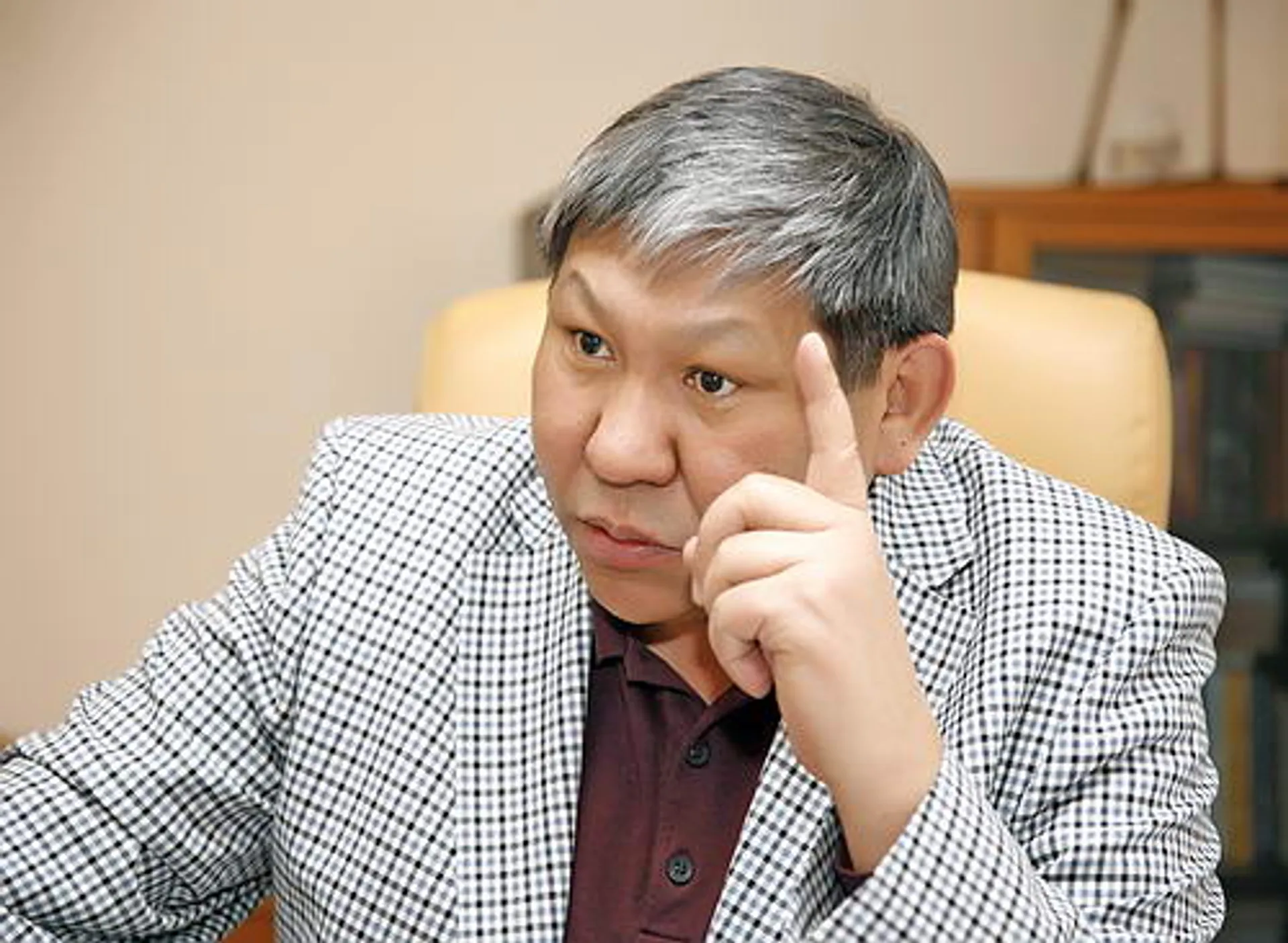 Капитал - Режиссер Талгат Теменов стал лауреатом международной премии имени Чингиза Айтматова