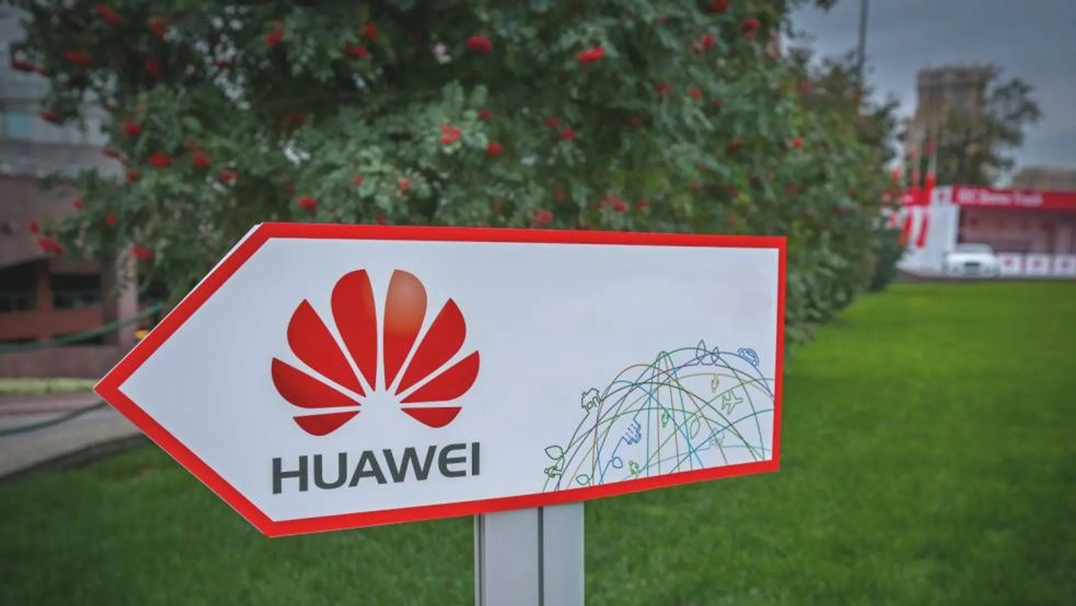В Польше задержан сотрудник Huawei - Image Kapital.kz