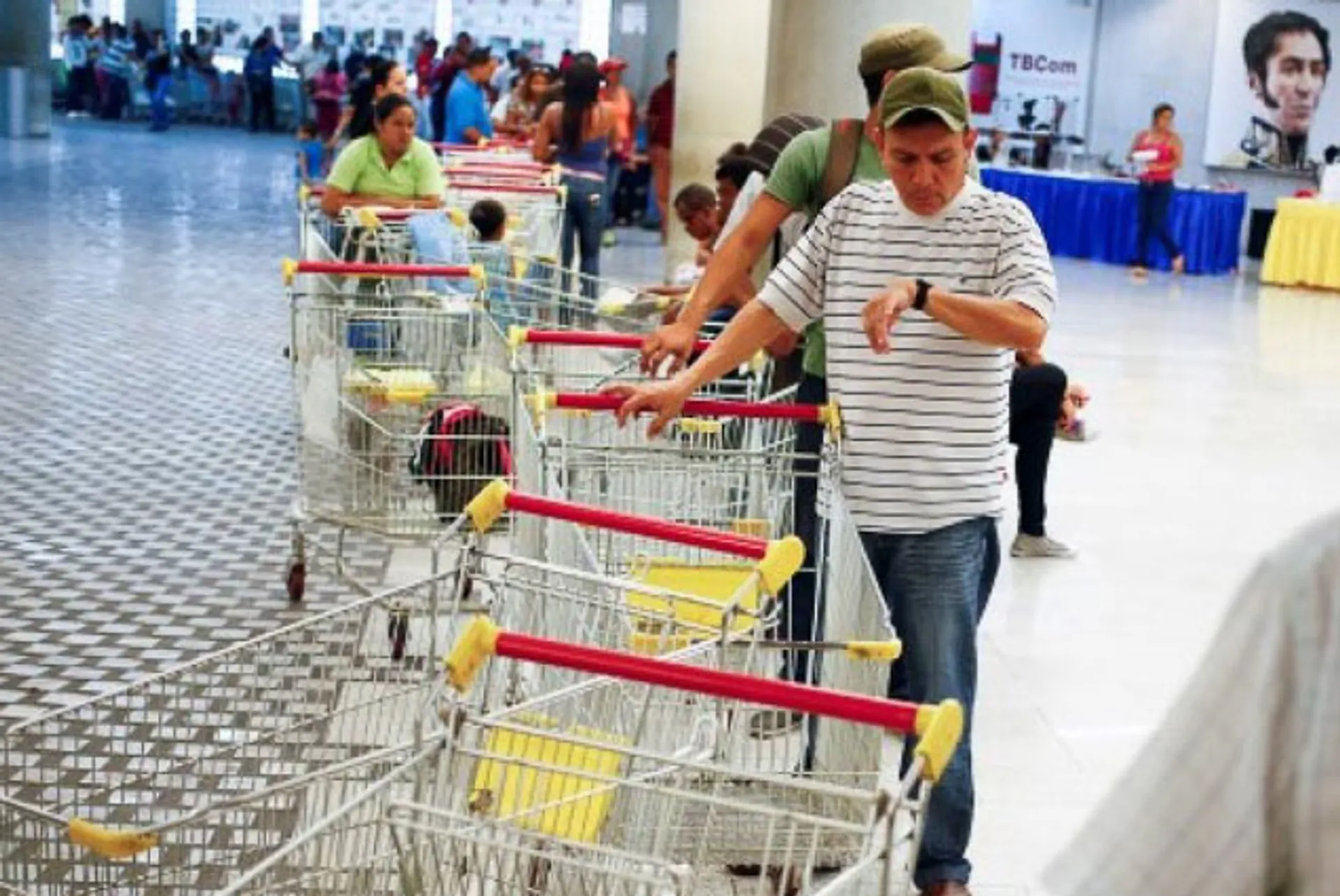 Капитал - Венесуэла закупит для населения тонны продовольствия