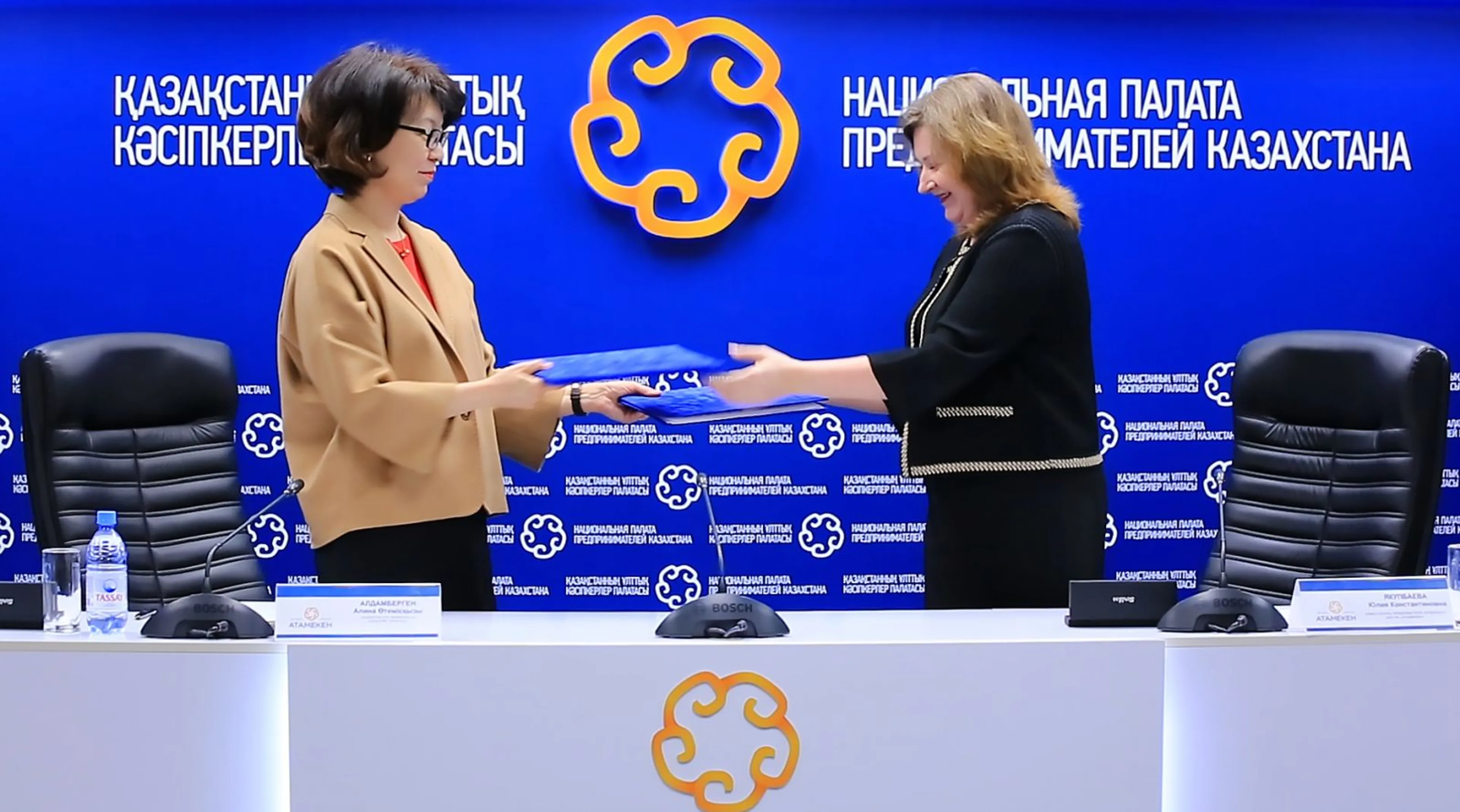 Капитал - Небольшим компаниям помогут выйти на фондовый рынок