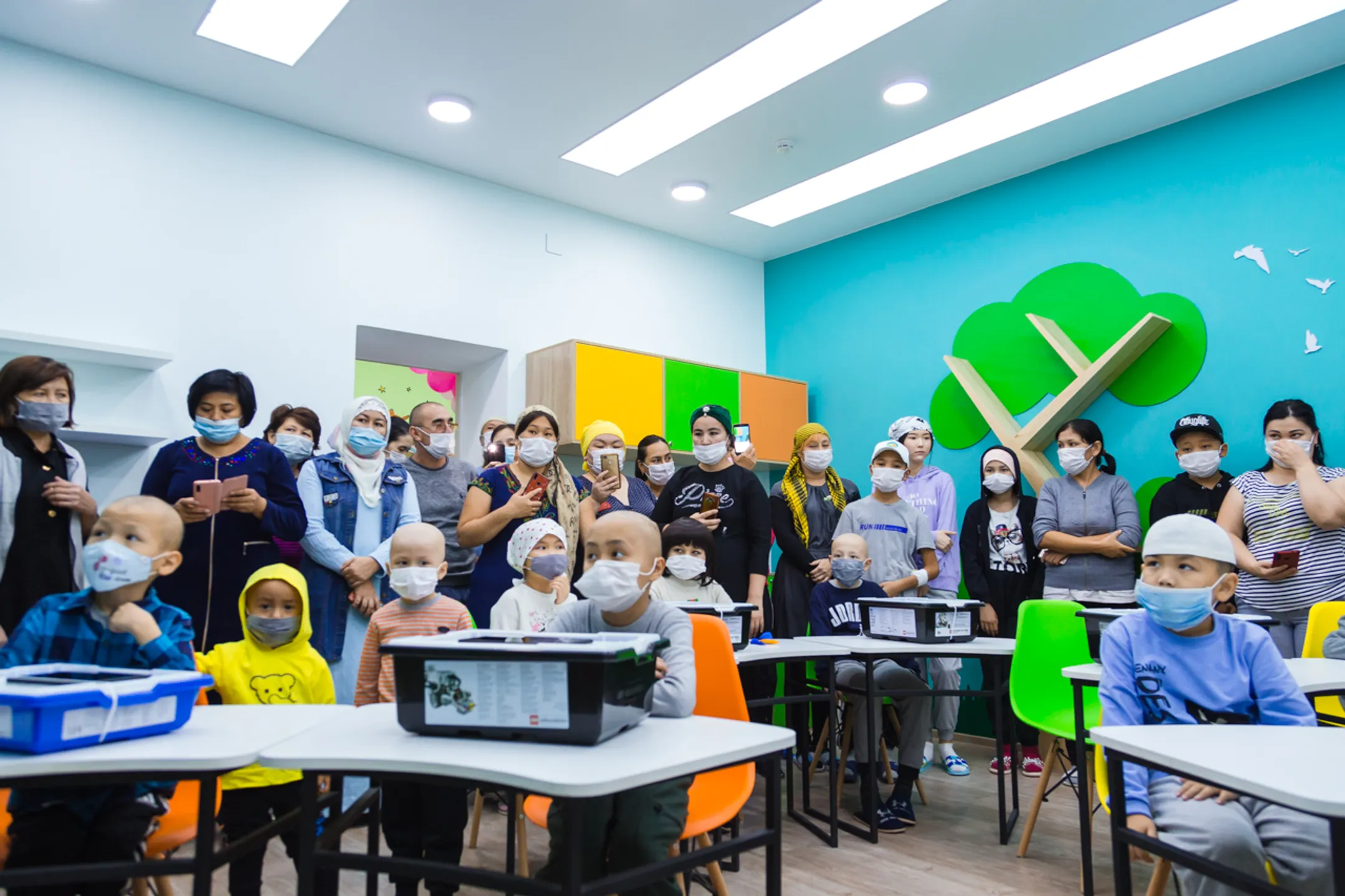 В алматинском Центре онкологии открылась Samsung School - Image Kapital.kz