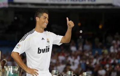 Роналду продлил контракт с «Реалом»