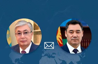 Капитал - Глава государства поздравил президента и народ Кыргызстана с Днем независимости