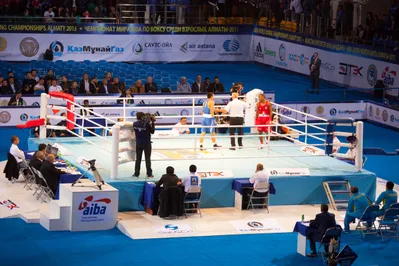 Три казахстанских боксера вышли в финал ЧМ