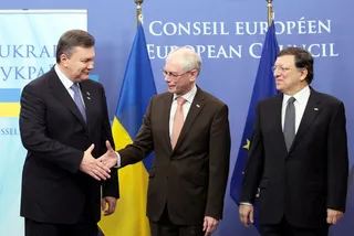 Капитал - ЕС и МВФ окажут помощь Украине