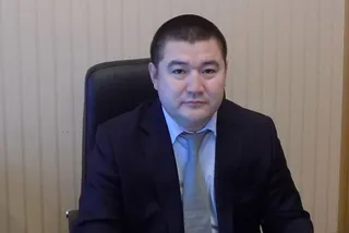 Капитал - Аким ездил на автомобиле с подложным госномером