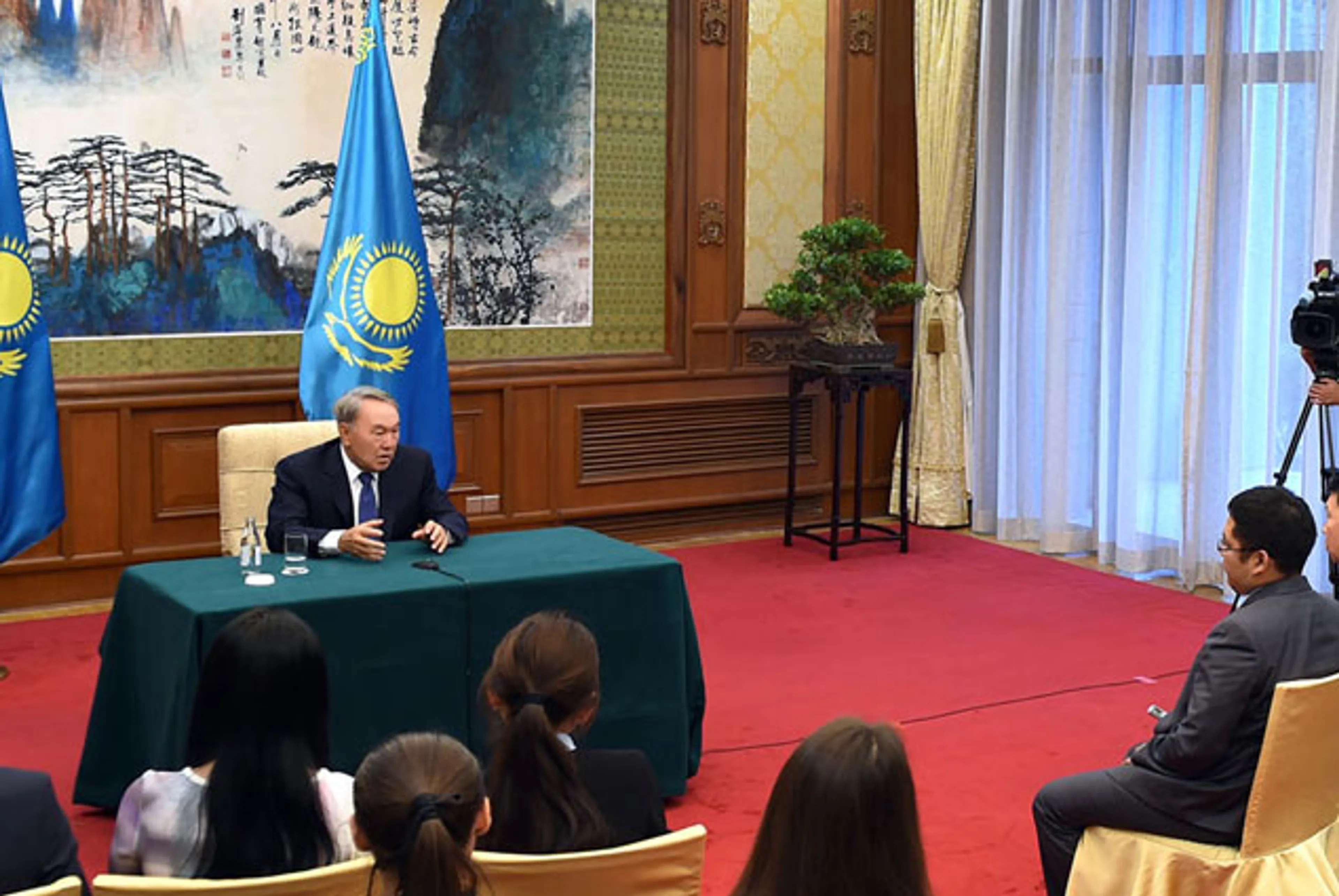 Капитал - Сотрудничество с КНР обеспечило Казахстану выход к Тихому океану