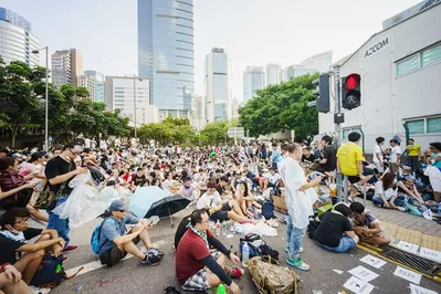 Китай попросил США не вмешиваться в дела Гонконга