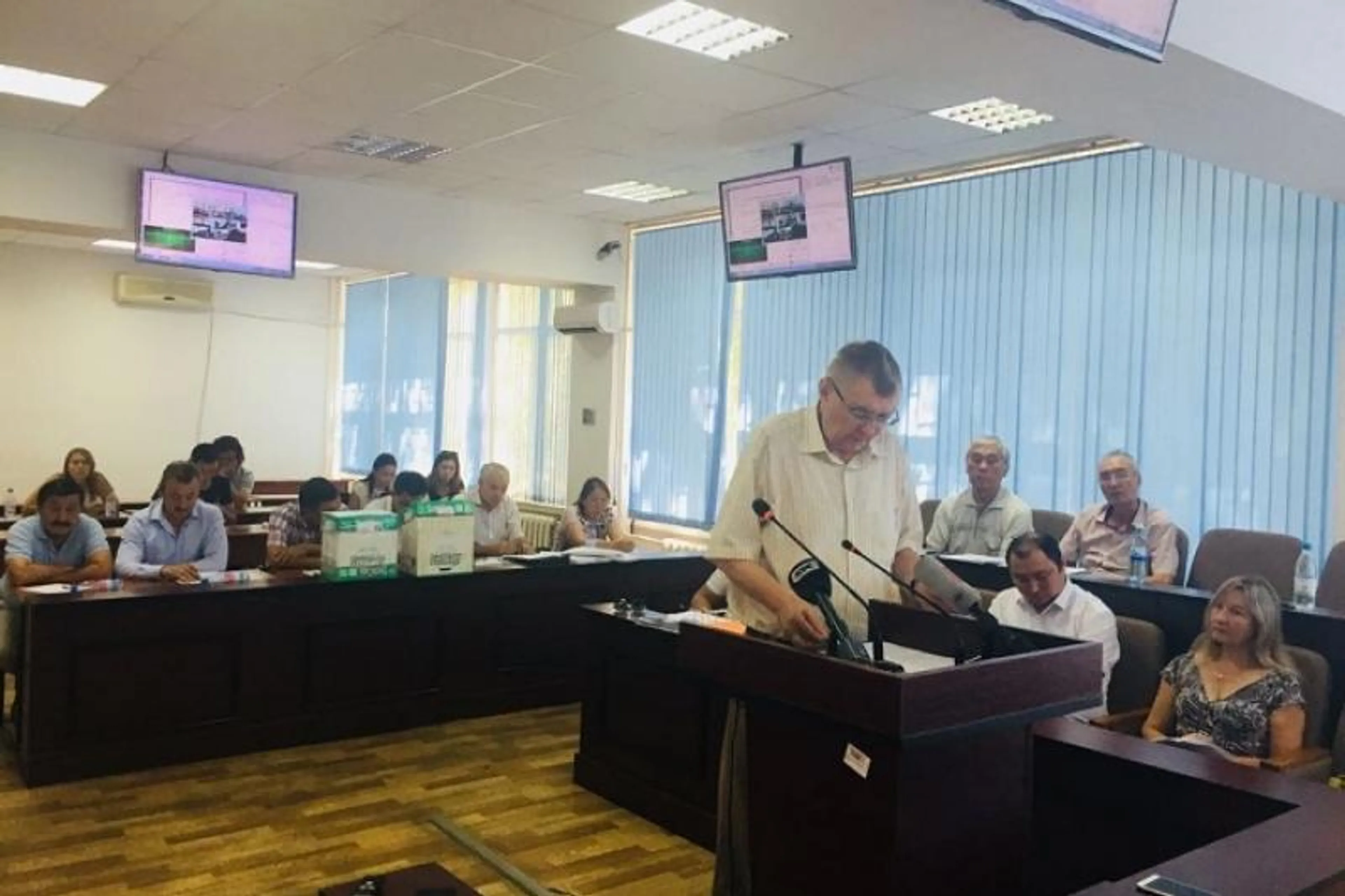 Капитал - Экс-заместитель Храпунова: подписывал документы о продаже под давлением акима