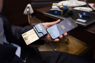 Капитал - Теперь покупать можно не только без наличных, но и без карт