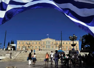 Капитал - Греция получит транш помощи в 7,5 млрд. евро