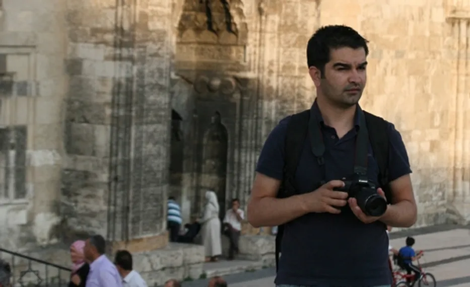 Капитал - «Рассказы о Казахстане». Как турецкий фотограф охотился за людьми и «голливудской» архитектурой.