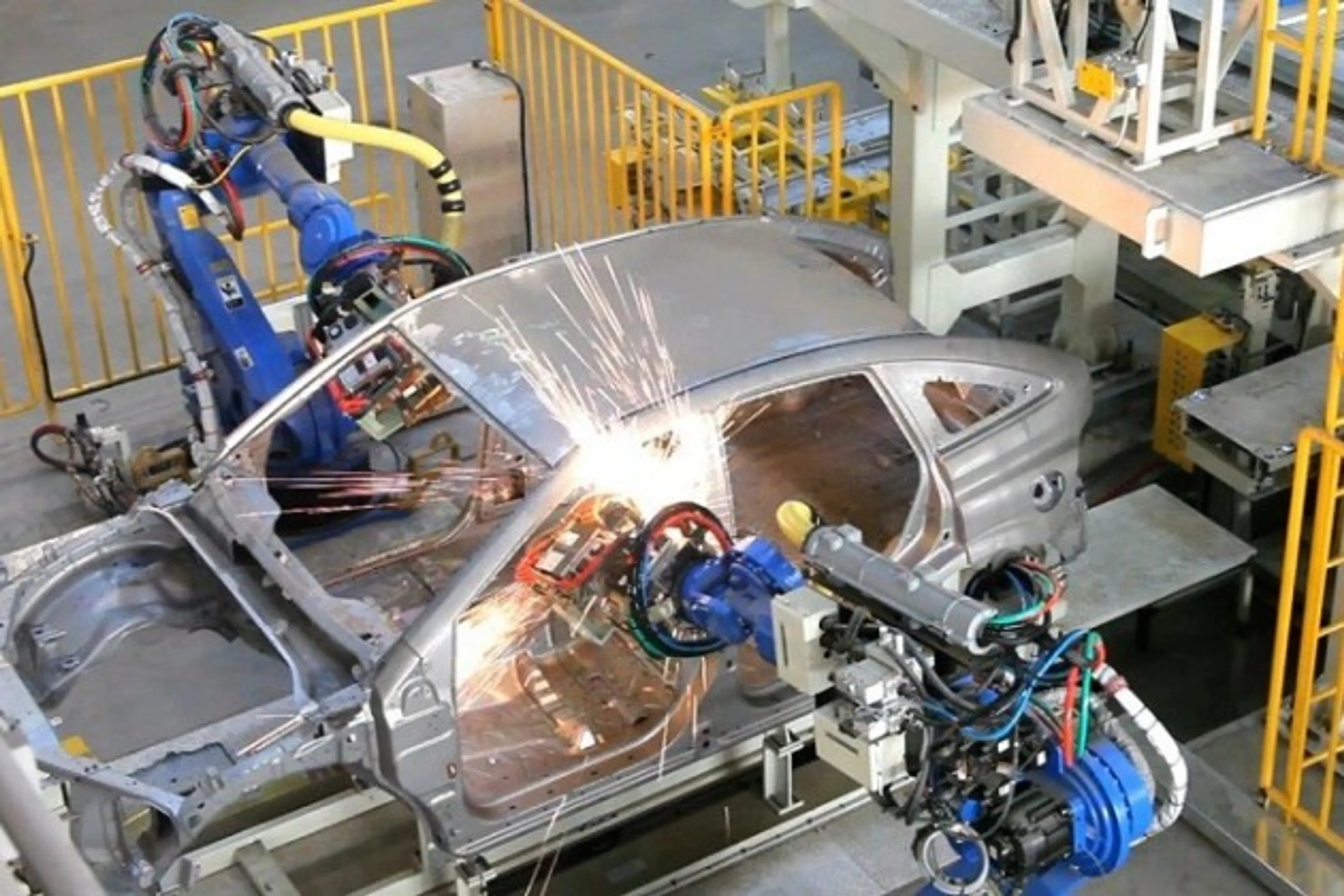 Капитал - За три месяца в автопром вложено 2,8 млрд тенге