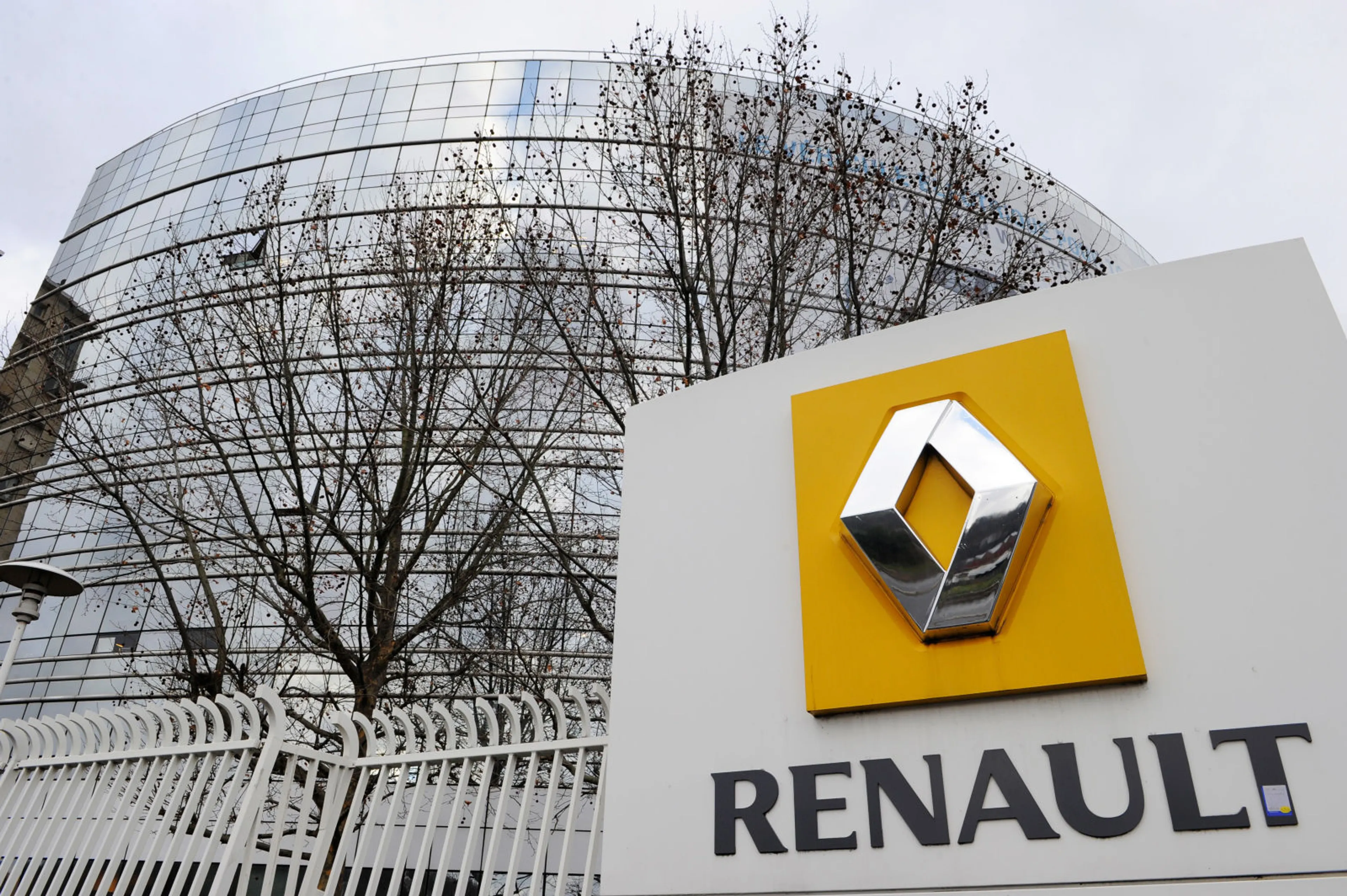 Капитал - Убытки Renault достигли рекордных показателей