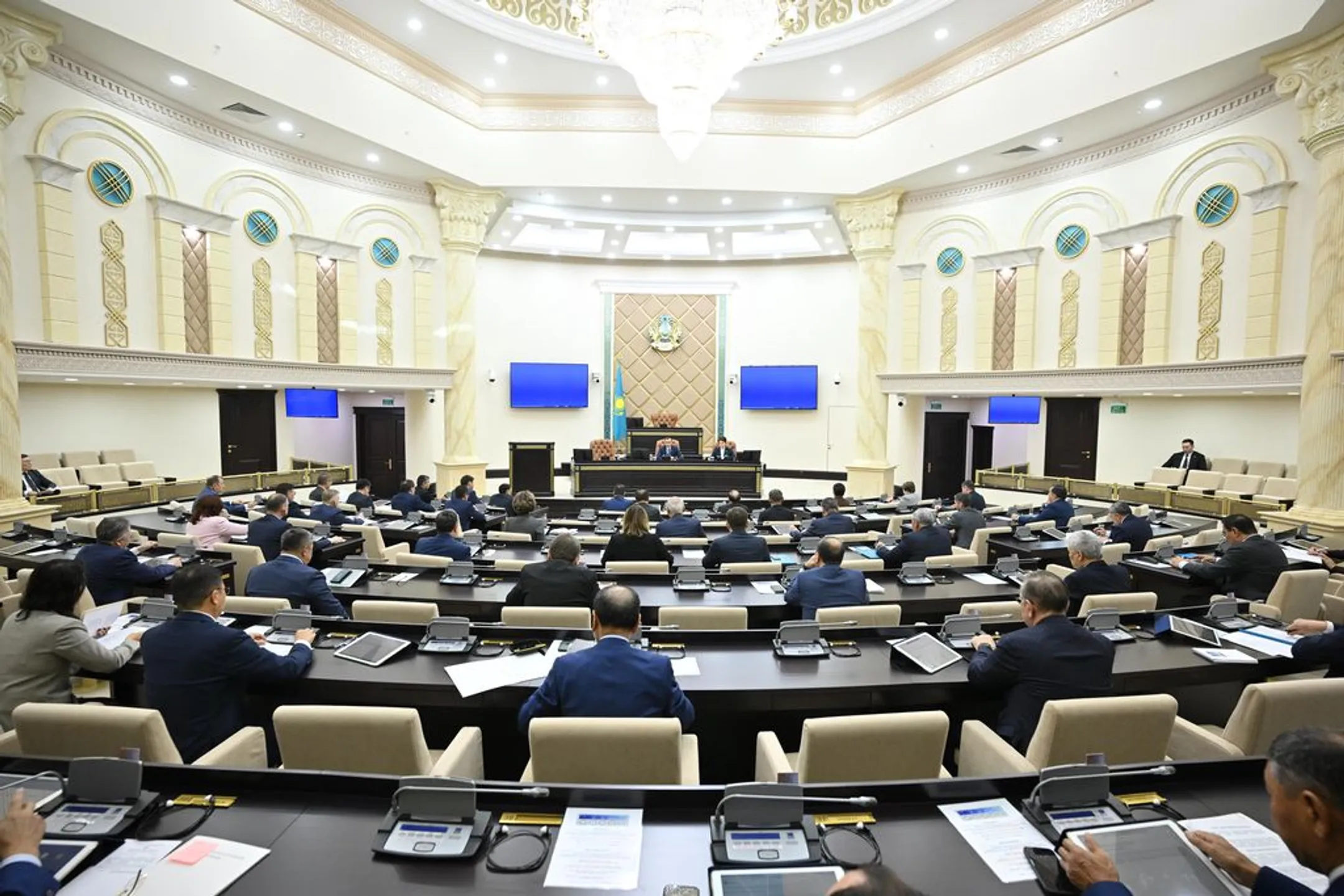 senate.parlam.kz