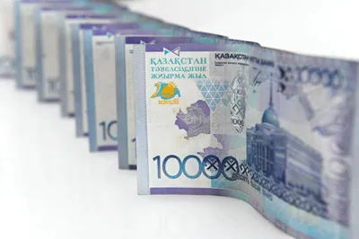 Прогноз: доллар на неделе не превысит отметки в 333 тенге