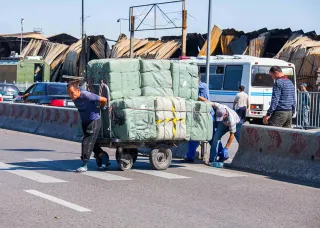 Капитал - Торговцы сгоревших рынков выдвинули ультиматум