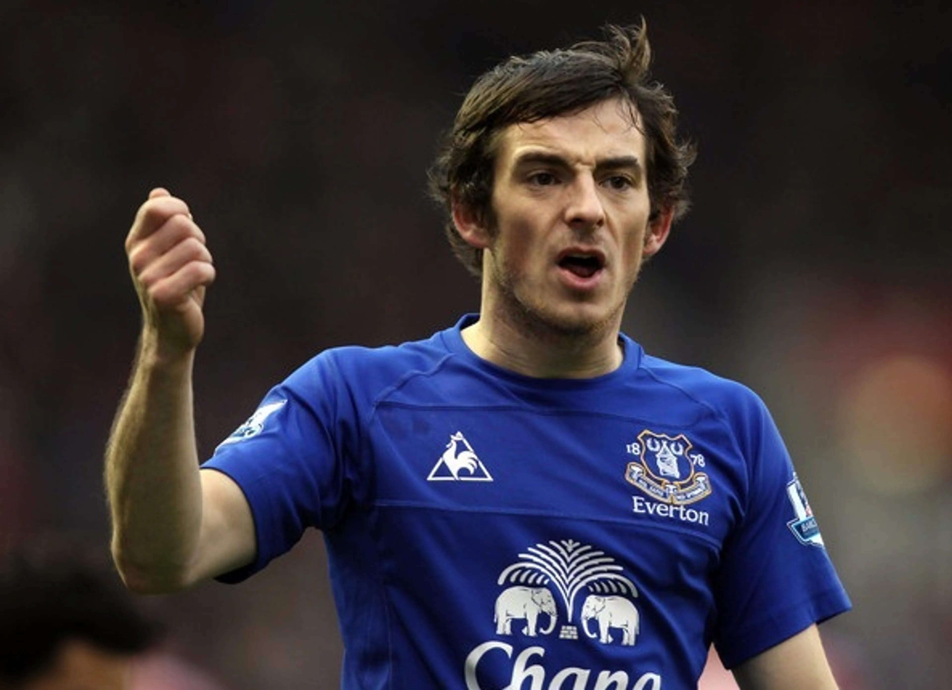 Капитал - «Эвертон» отклонил предложение «МЮ» о покупке Бейнса и Феллайни