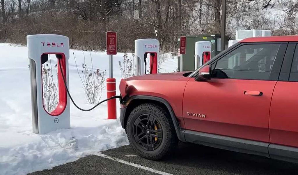 Итоги продаж за май, иск против Nissan, Rivian на Tesla Supercharger 2199879 - Kapital.kz 