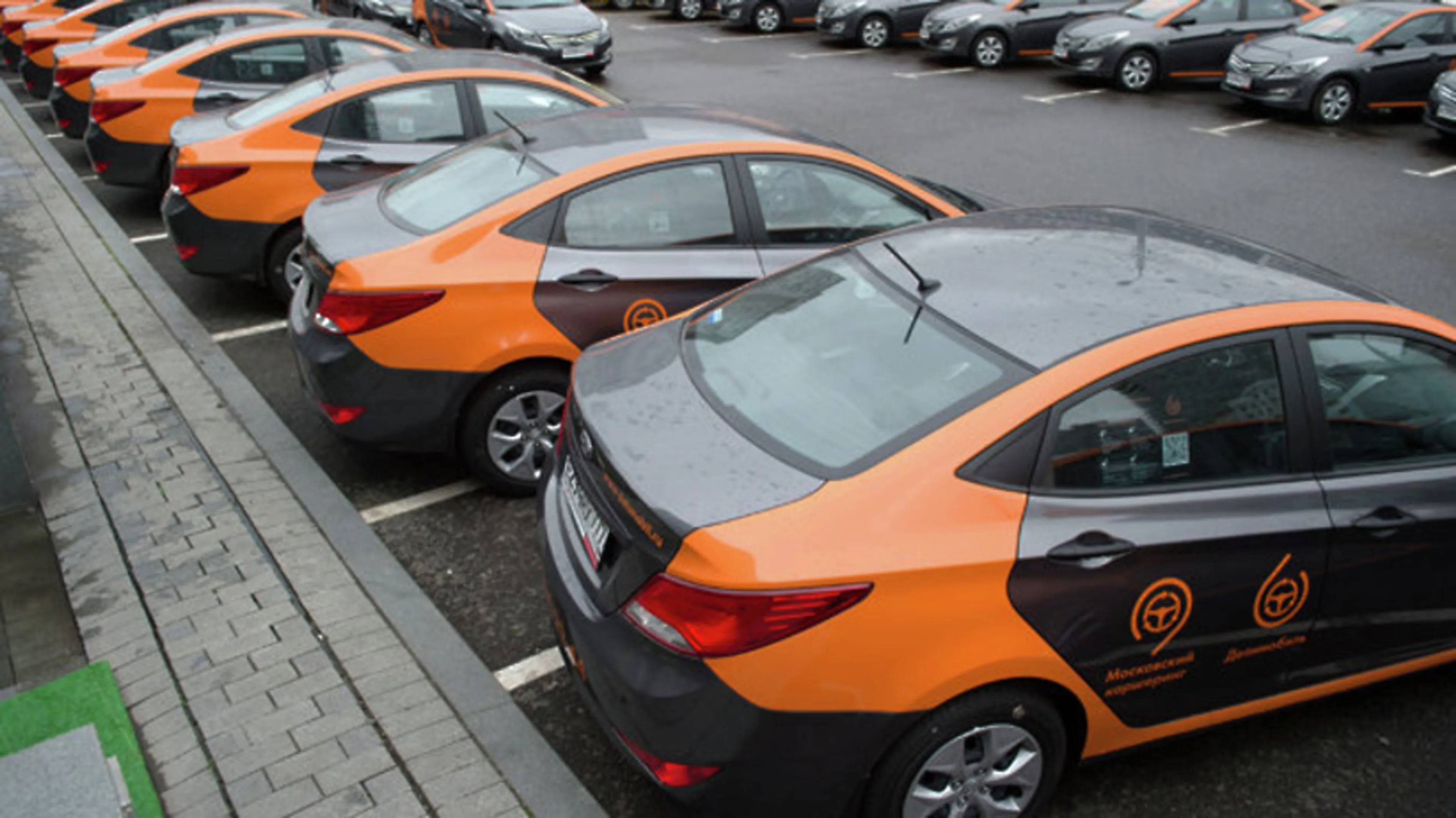 Капитал - В Москве запустят беспилотные автомобили каршеринга