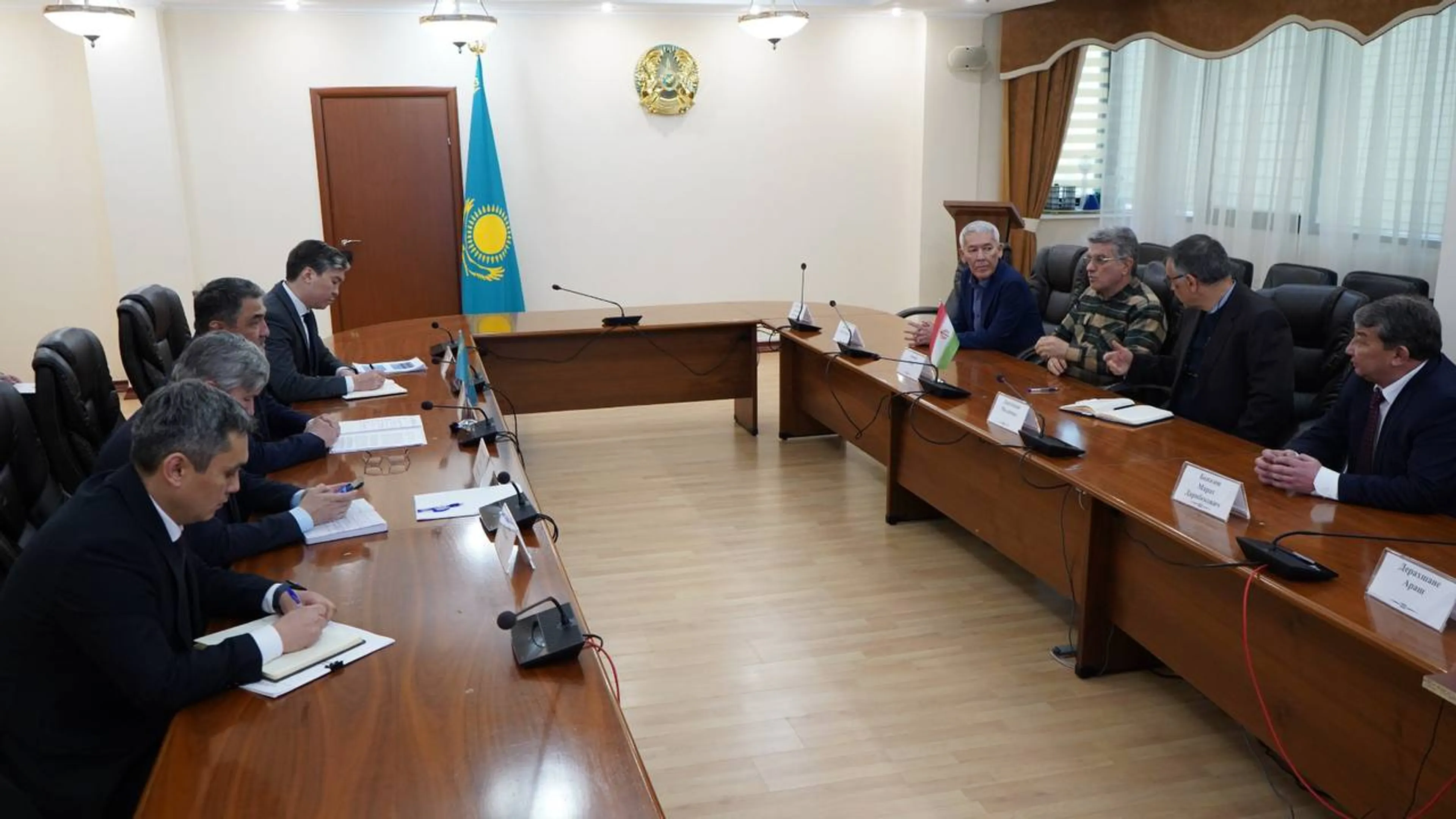 Капитал - Нуржан Нуржигитов обсудил с иранскими бизнесменами внедрение водосберегающих технологий в Казахстане