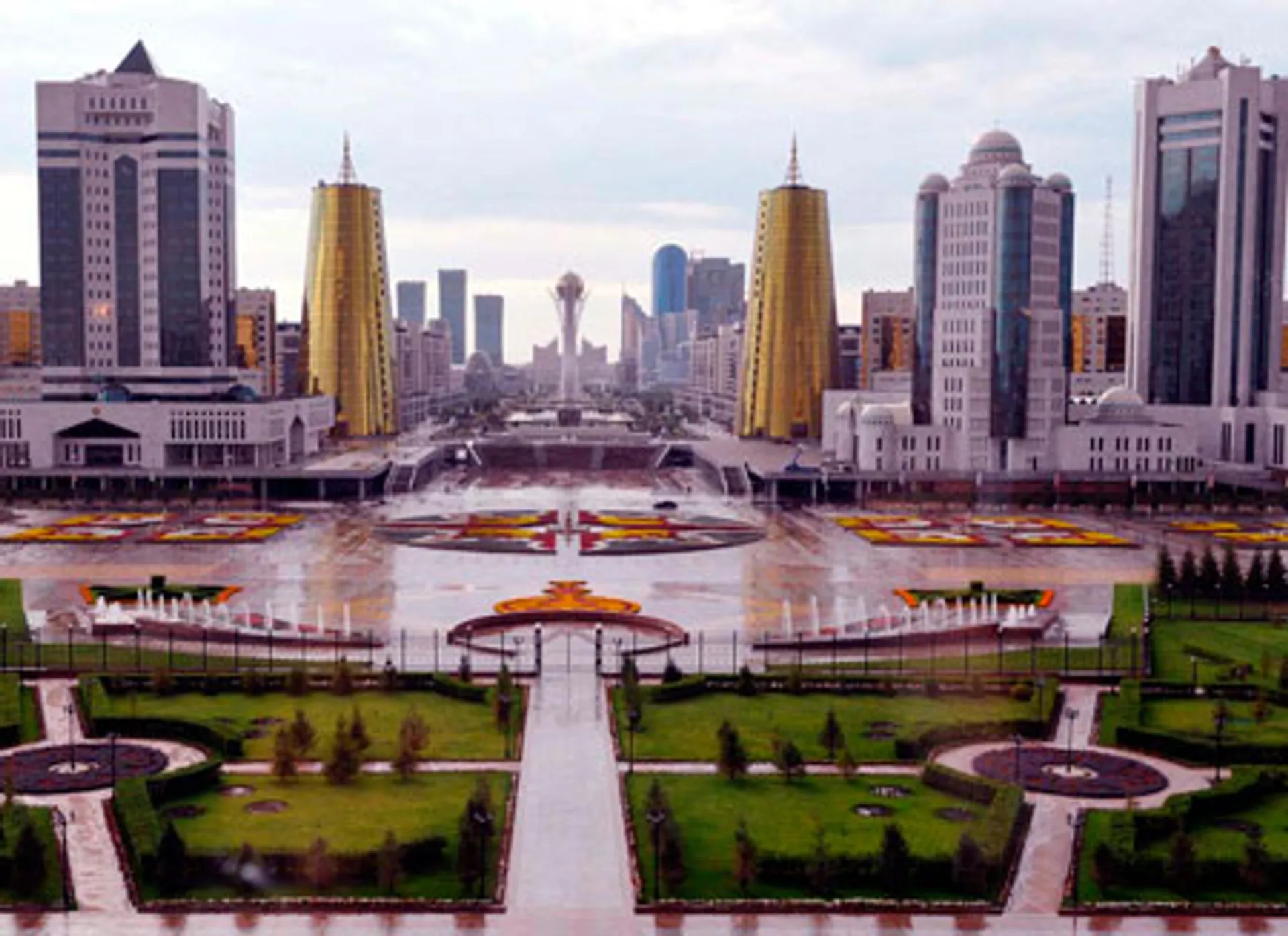 Капитал - Назарбаев гордится совпадением дня рождения и Дня столицы